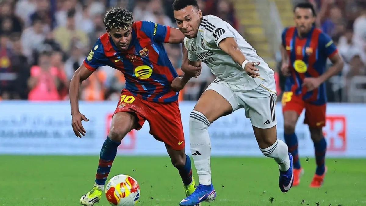 برشلونة يستعين بأخصائية نوم بسبب يامال