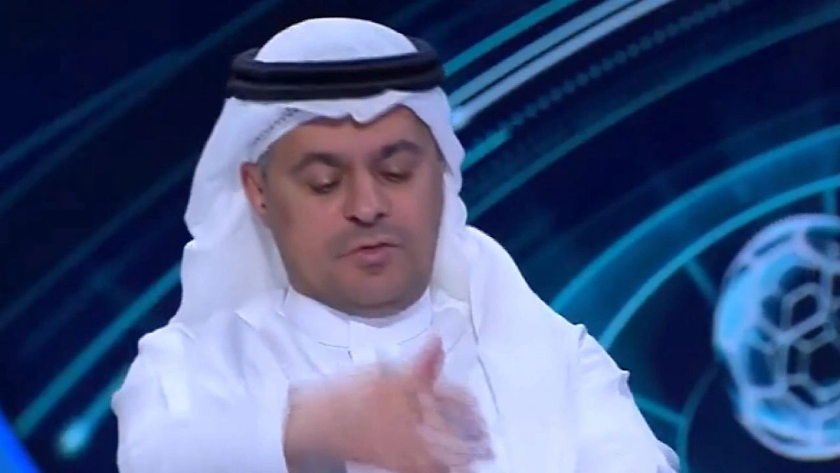 الشنيف: عقد بنزيما مع الهلال أقل من مبلغه مع الاتحاد .. فيديو